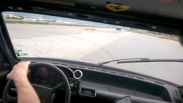 FIAT UNO TURBO 2.0 16V-400HP VS HORATA 2 смотреть онлайн