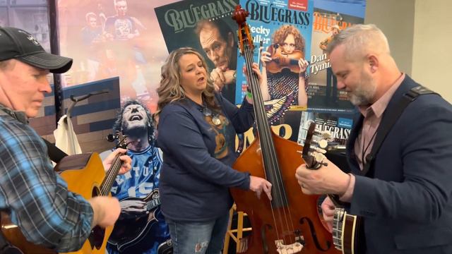 Lori King - Whose Shoulder Will You Cry On-Cover смотреть онлайн