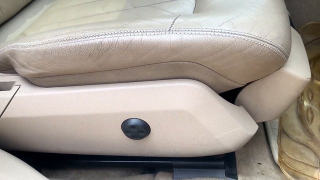 Mercedes Benz E250 | Vogue Auto смотреть онлайн