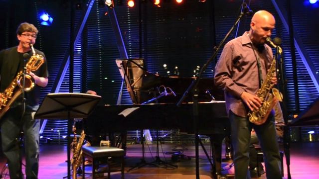 Miguel Zenón on FreeWind altosax with Chris Cheek, Aaron Goldberg & Giullermo Klein смотреть онлайн