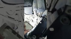 Volkswagen Jetta VI 1,6л замена основного радиатора