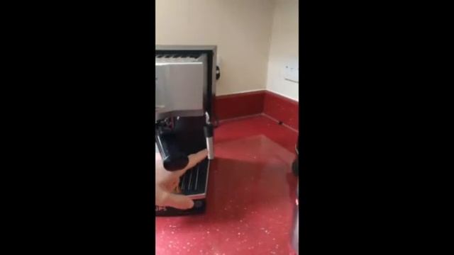 Krups XP5620 Coffee Machine Review смотреть онлайн