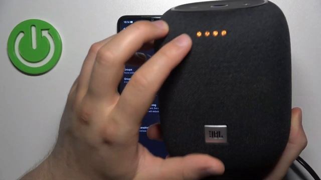 How to Mute & Unmute Microphone on JBL Link Music? смотреть онлайн