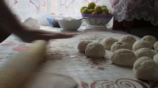 Рыбные пирожки. Пирожки с рыбой и луком. Просто вкусно! смотреть онлайн