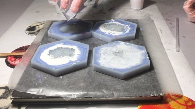 Resin Coasters Silver leaf & Periwinkle - Lets Resin Silicone Molds смотреть онлайн