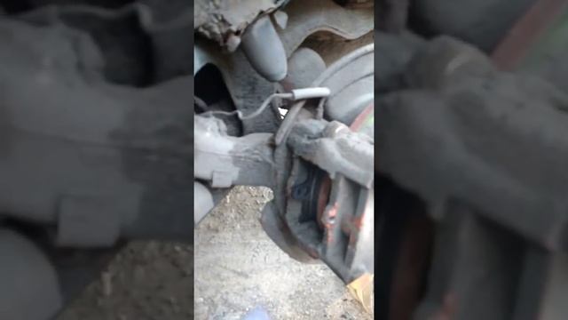 Ситроен ксантия замена задних колодок смотреть онлайн