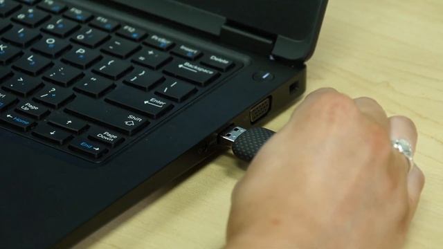 Ride Command: Updating Software | Polaris RZR® смотреть онлайн