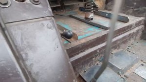 Перенос ричага КПП на праву сторону куліси МТЗ.