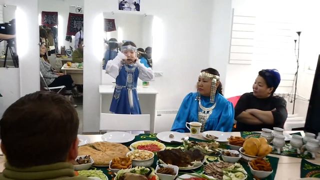 Young Yakut Khomus Player смотреть онлайн