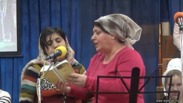 Тадевосян Аревик, Тадевосян Нарине - Господь - свет и спасение (Пение) смотреть онлайн