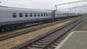 поезд 173м Москва - Евпатория проходит станцию Прибрежная