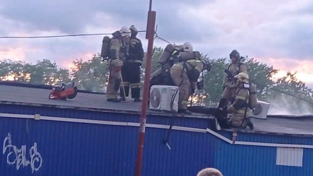 Сегодня в Саранске г. Россия на светехстрое загорелся рынок "ринг" смотреть онлайн