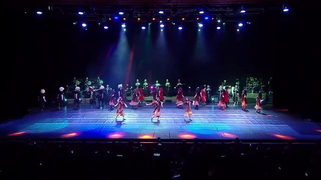 Грузинский танец?? смотреть онлайн