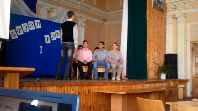 Брейн-Ринг. Встать,бандиты смотреть онлайн