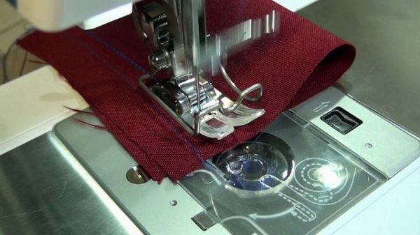 Обзор швейной машины Bernina Bernette b05 Academy