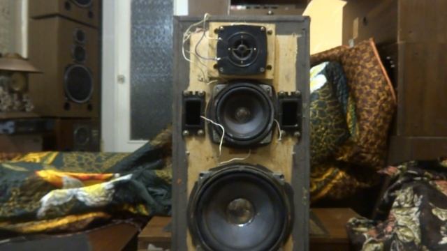 Сравнение звучания конденсаторов разных типов на Вега 50ас-106. смотреть онлайн