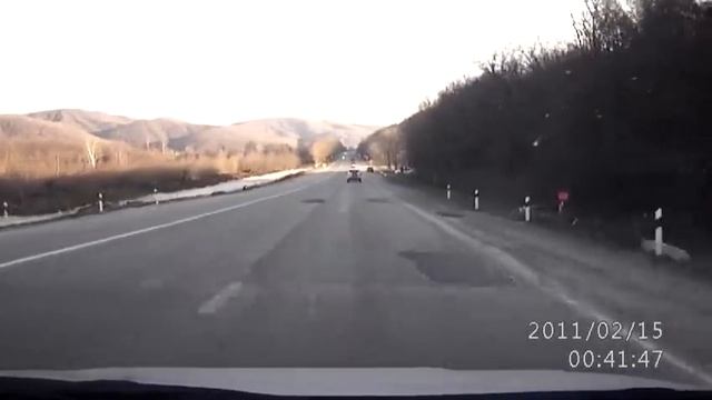 Джубга, ограничение 40, ремонта нет, но МЫ работаем смотреть онлайн