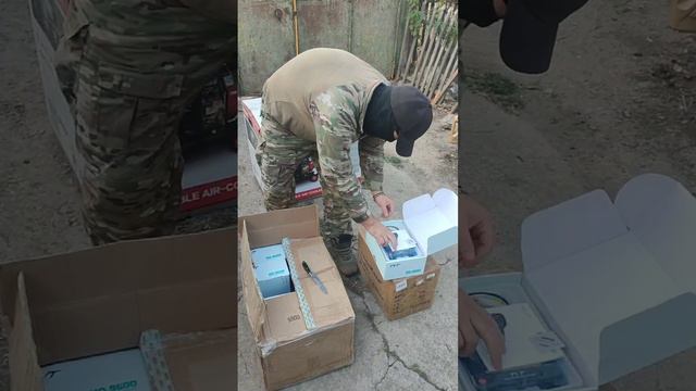 ребята получили помощь от хороших людей смотреть онлайн