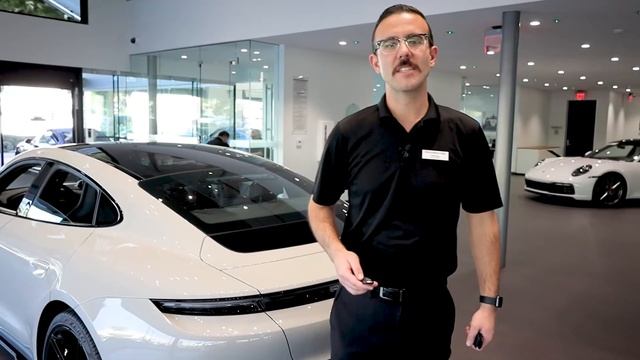 2022 Porsche Taycan 4S Tequipment