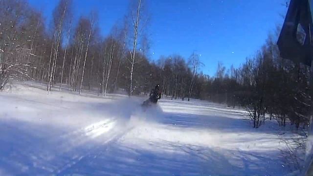 Снегоходы. Бундокинг средней полосы. Леса, поля и солнце! смотреть онлайн