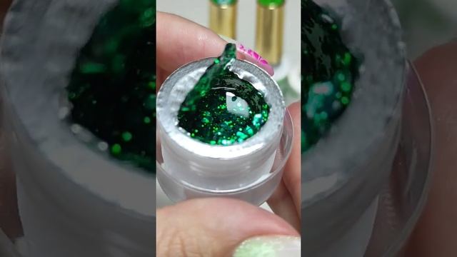 Зелёные гель лаки от MIOnails смотреть онлайн