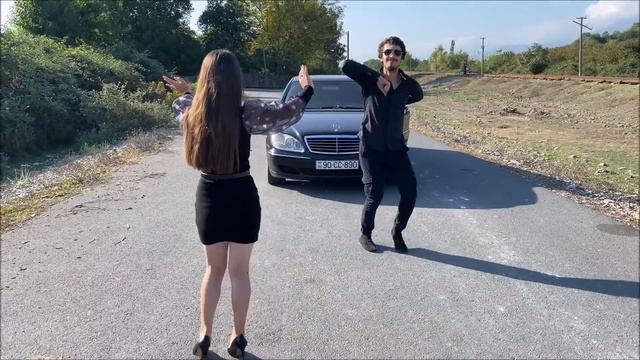 Девушка Танцует Очень Романтично Самая Приятная Лезгинка Чеченская Песня Ловзар 2020 Dance ALISHKA смотреть онлайн