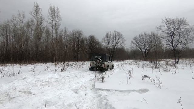 Уаз и Шеви-Нива развлекаются. Кривуша 04.02.2018 смотреть онлайн