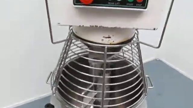 Bear 100 liter planetary mixer смотреть онлайн