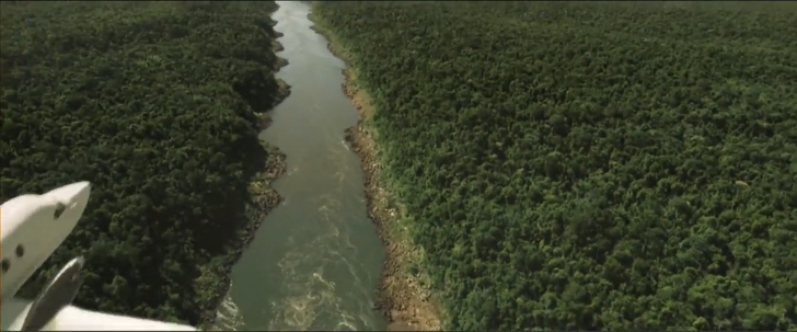 Из темноты (2014) Трейлер смотреть онлайн