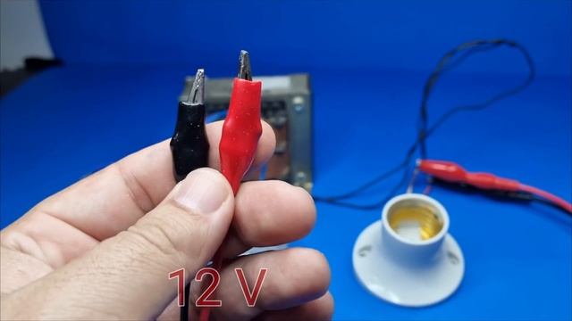 How To Make a Simple 12v to 220v / inverter dc to ac inverter смотреть онлайн