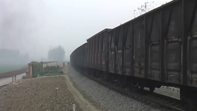 QJ【Steam Locomotive】2-10-2 China(Shandong Sheng)中国山東省前進型蒸気機関車