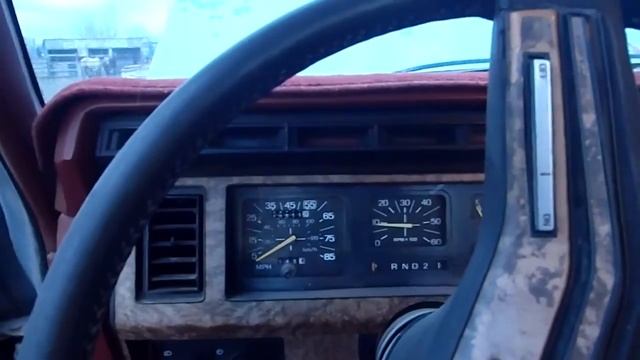 1986 Ford F250 Old Cold start смотреть онлайн