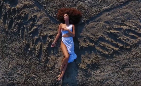 Feeling So Good [music video]