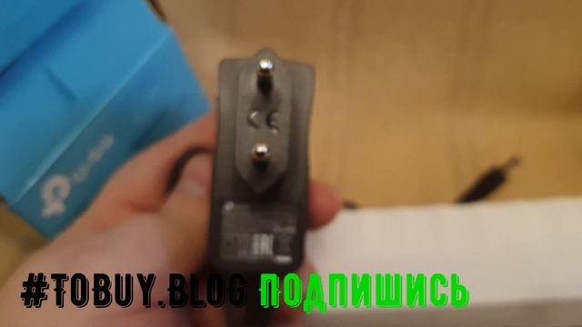 Это самый маленький коммутатор, посмотрим распаковку tp-link ls1008? смотреть онлайн