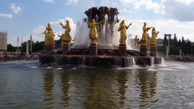 ВДНХ-2017 (ФОНТАН "ДРУЖБЫ НАРОДОВ" ДО РЕСТАВРАЦИИ) смотреть онлайн
