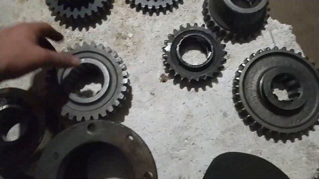 Розібрав КПП ЮМЗ смотреть онлайн