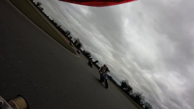 snetterton 26/02/2017 bike track day suzuki gsxr 600 K4 gopro 1 inters (the pink one) смотреть онлайн