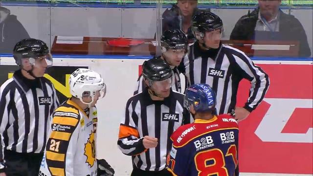 Pettersson Tacklar Ikonen