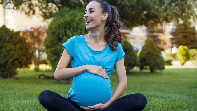 ПОЛОЖЕНИЕ РЕБЕНКА ПЕРЕД РОДАМИ | Как ведет себя ребенок перед родами смотреть онлайн