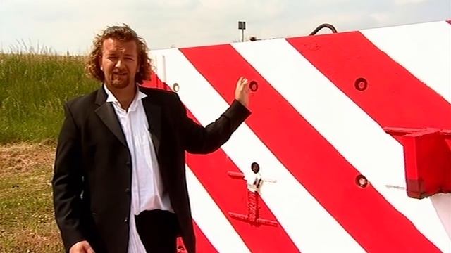 Crash Test Month: Stretch Limousine Crash смотреть онлайн