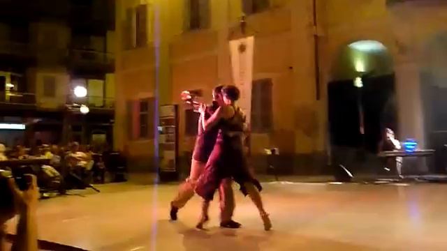 2009 6° Milongueando Tango Festival Eduardo Gomez Couto e Silvana Ruiz ballano "Orillera" смотреть онлайн