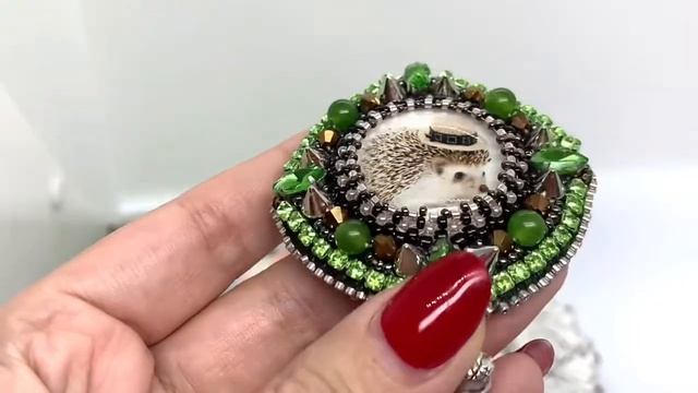 Брошь ёжик из кабошона. смотреть онлайн