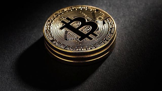 Резкий скачок! Шокирующий инсайд: всего за 10 минут - большой разворот? Что дальше? смотреть онлайн