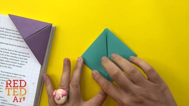 Easy Origami Bookmark Corner - How to make a Corner Bookmark DIY смотреть онлайн