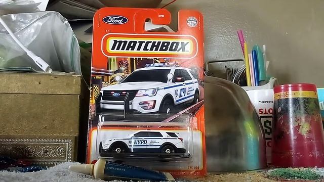 NYPD Ford Explorer Interceptor unboxing video from matchbox. смотреть онлайн