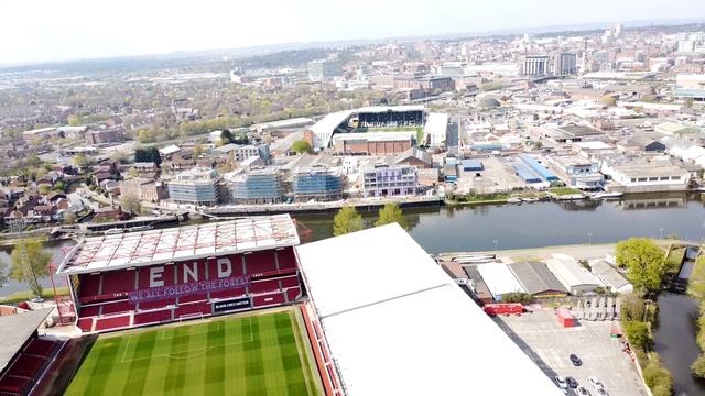 Nottingham Forest (The City Ground) смотреть онлайн