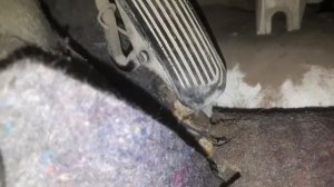 Замена салонный фильтр Toyota Carina