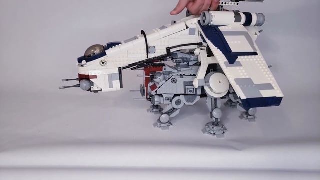 MOC Lego Republic Dropship V.2 - WORKS WITH 2022 AT-TE смотреть онлайн