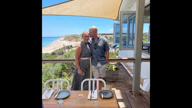 Mike Tindall and Zara look so in love in heartfelt moment from Australia tour смотреть онлайн