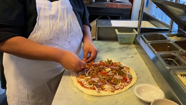 Chicago Pizza Capone смотреть онлайн